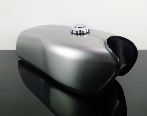 Cafe racer universal tank - universal,